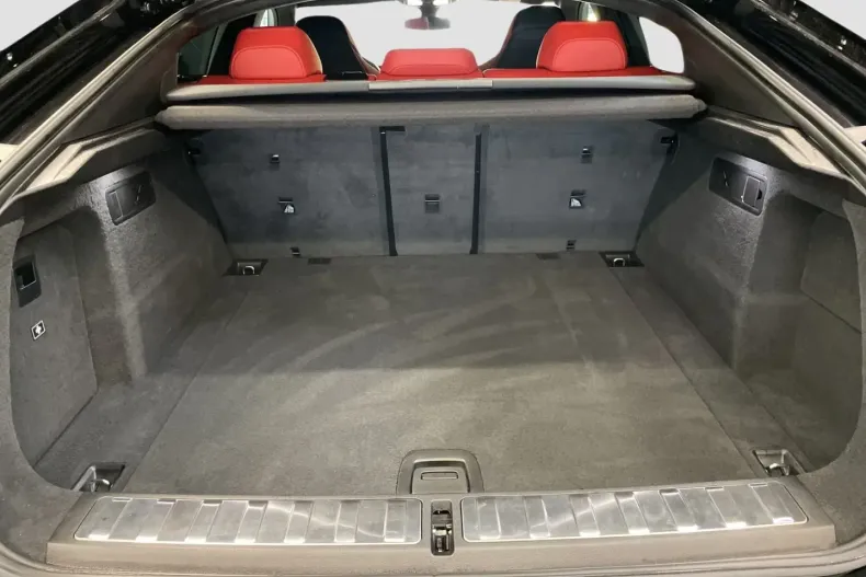 BMW X6 M (Seria X) din 2022 cu 55.472 km - oferta BMW187557 - foto 13