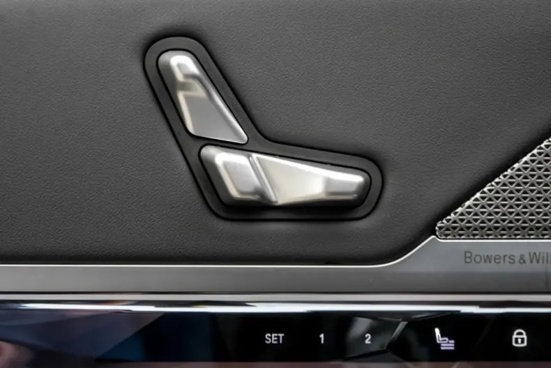 BMW 740 (Seria 7) din 2023 cu 69.649 km - oferta BMW187558 - foto 12