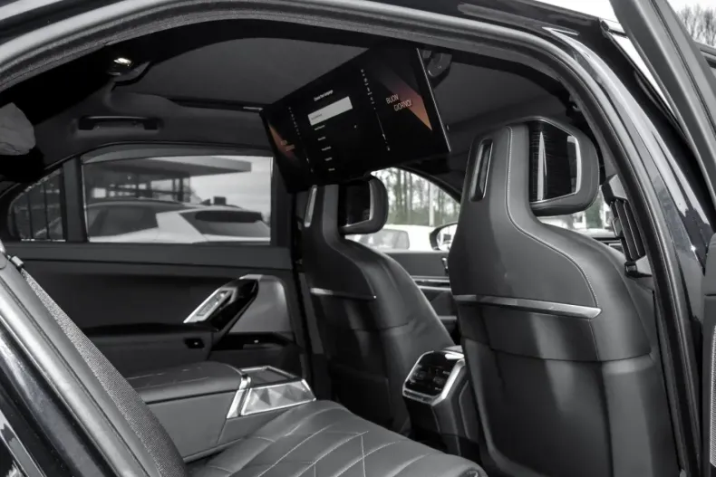 BMW 740 (Seria 7) din 2023 cu 69.649 km - oferta BMW187558 - foto 13