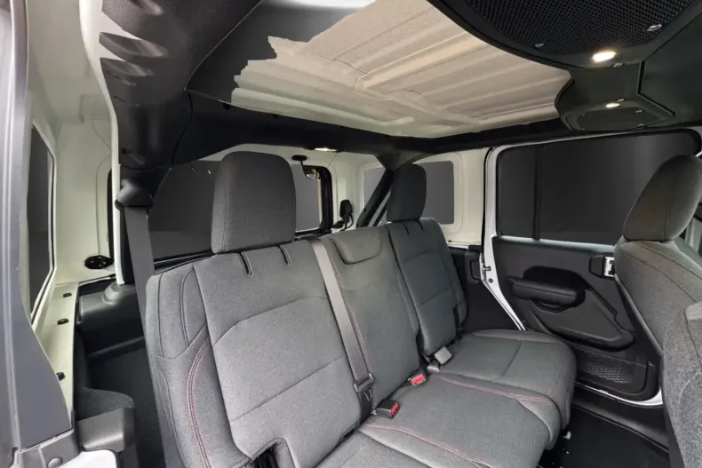 Jeep Wrangler din 2026 cu 10 km - oferta JEE187560 - foto 18