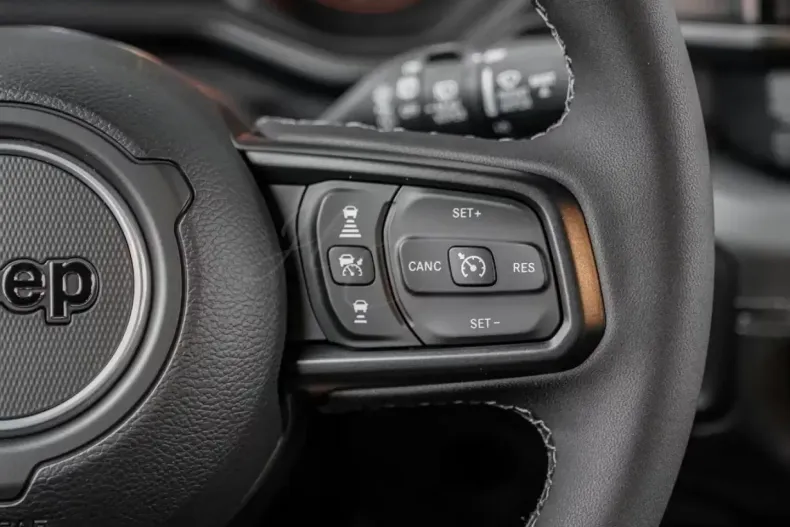 Jeep Wrangler din 2026 cu 10 km - oferta JEE187562 - foto 38