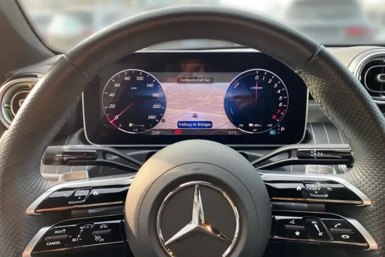 Mercedes-Benz CLE 300 (Clasa CLE) din 2024 cu 11.278 km - oferta MER187570 - foto 8