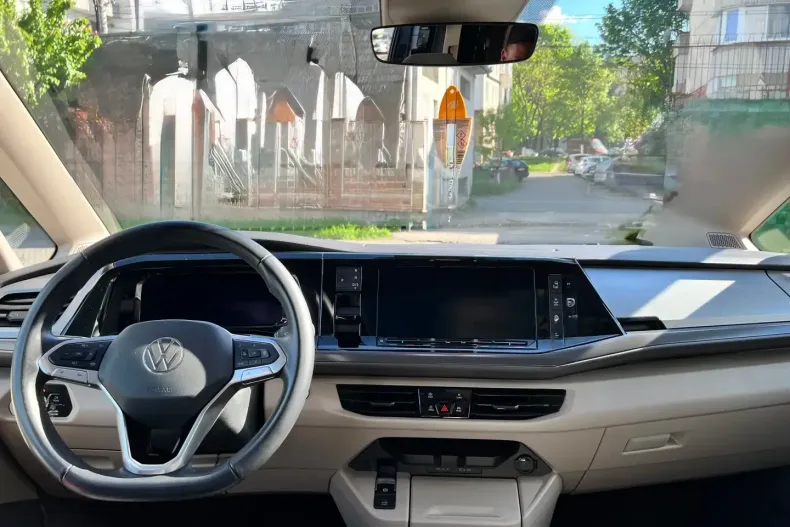 Volkswagen T7 Multivan din 2023 cu 59.000 km - oferta VOL187572 - foto 10