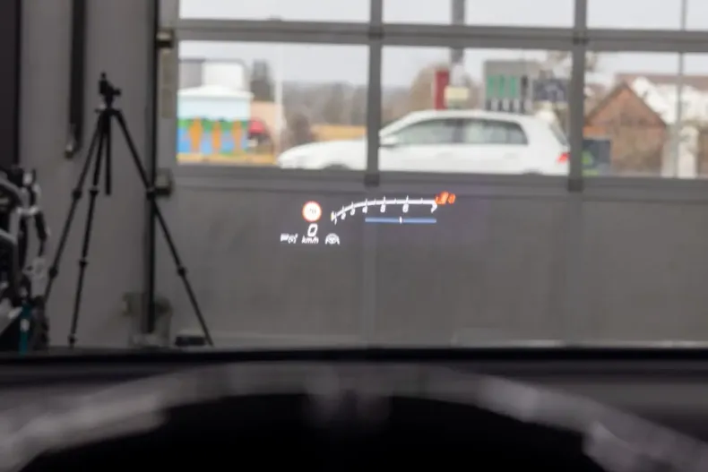 Mercedes-Benz AMG GT (Clasa GT) din 2024 cu 22.000 km - oferta MER187573 - foto 24