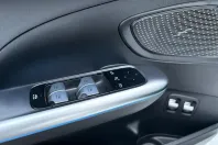 Mercedes-Benz C 300 (Clasa C) din 2025 cu 7.700 km - oferta MER187575 - foto 12