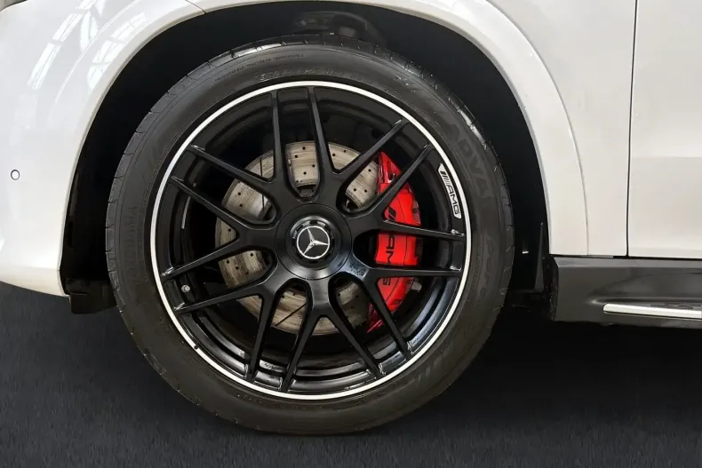 Mercedes-Benz GLE 63 AMG (Clasa GLE) din 2025 cu 4.824 km - oferta MER187578 - foto 4