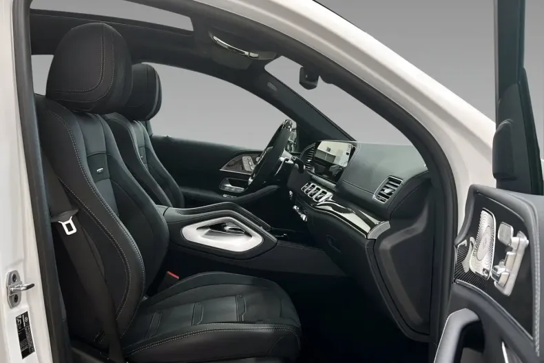 Mercedes-Benz GLE 63 AMG (Clasa GLE) din 2025 cu 4.824 km - oferta MER187578 - foto 11