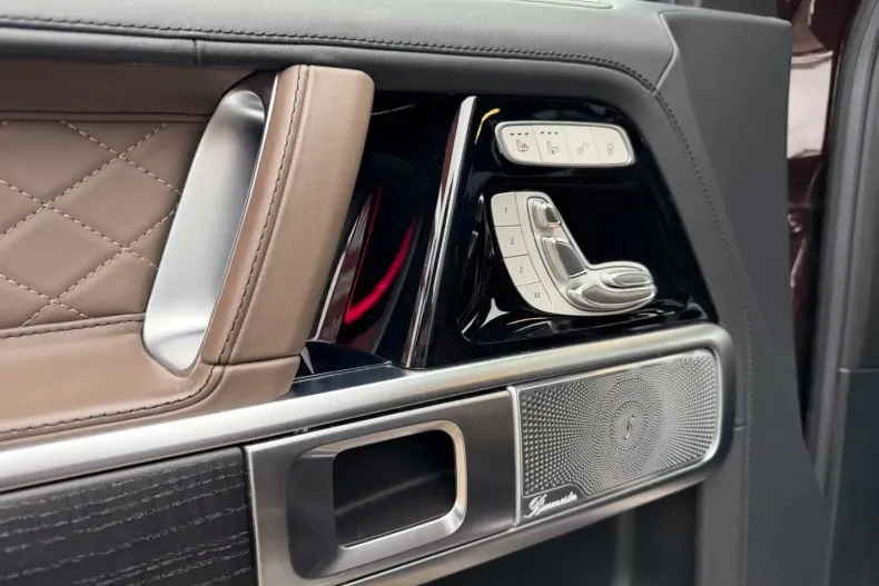 Mercedes-Benz G 500 (Clasa G) din 2021 cu 39.871 km - oferta MER187582 - foto 23