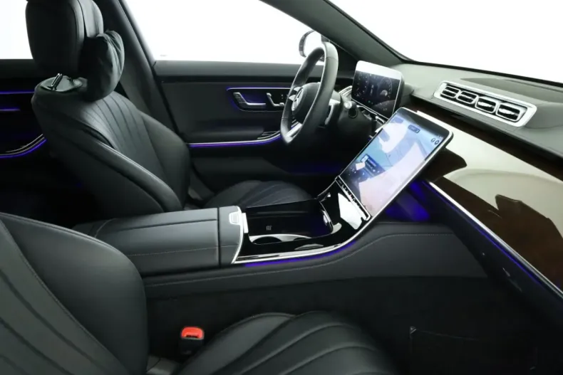 Mercedes-Benz S 580 (Clasa S) din 2023 cu 36.450 km - oferta MER187585 - foto 17