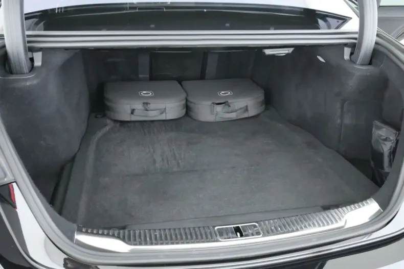 Mercedes-Benz S 580 (Clasa S) din 2023 cu 36.450 km - oferta MER187585 - foto 22