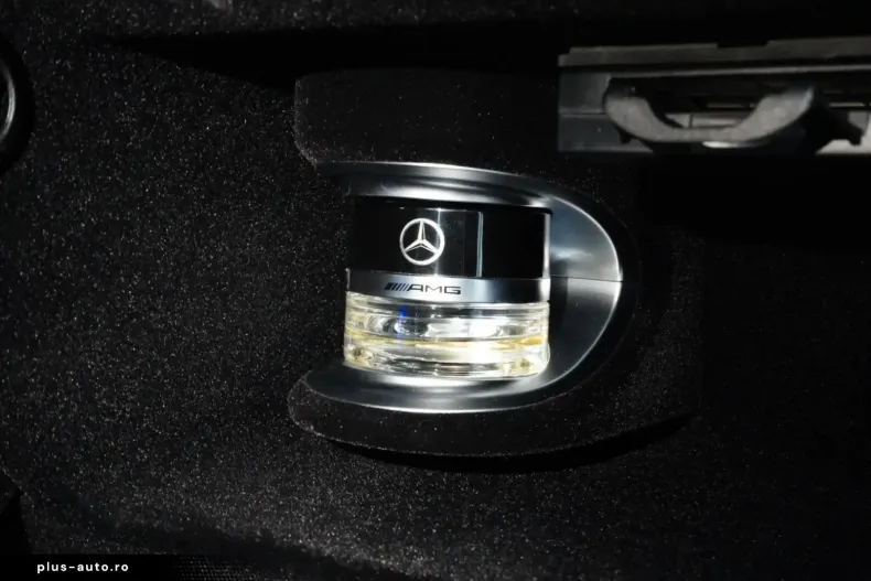 Mercedes-Benz S 63 AMG (Clasa S) din 2024 cu 33.500 km - oferta MER187588 - foto 50