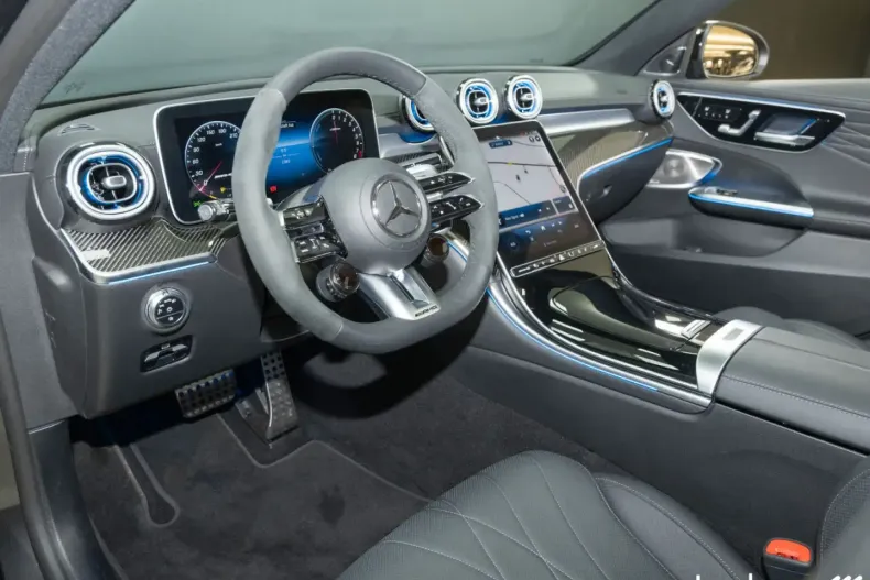 Mercedes-Benz C 63 AMG (Clasa C) din 2025 cu 1.066 km - oferta MER187590 - foto 12