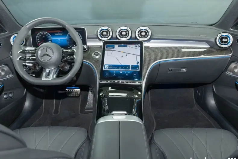 Mercedes-Benz C 63 AMG (Clasa C) din 2025 cu 1.066 km - oferta MER187590 - foto 20