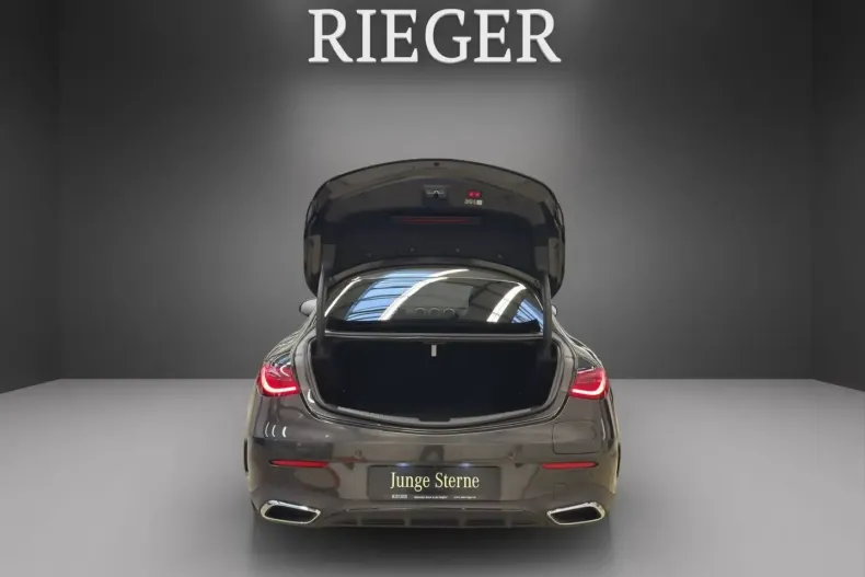 Mercedes-Benz CLE 300 (Clasa CLE) din 2024 cu 21.654 km - oferta MER187591 - foto 11