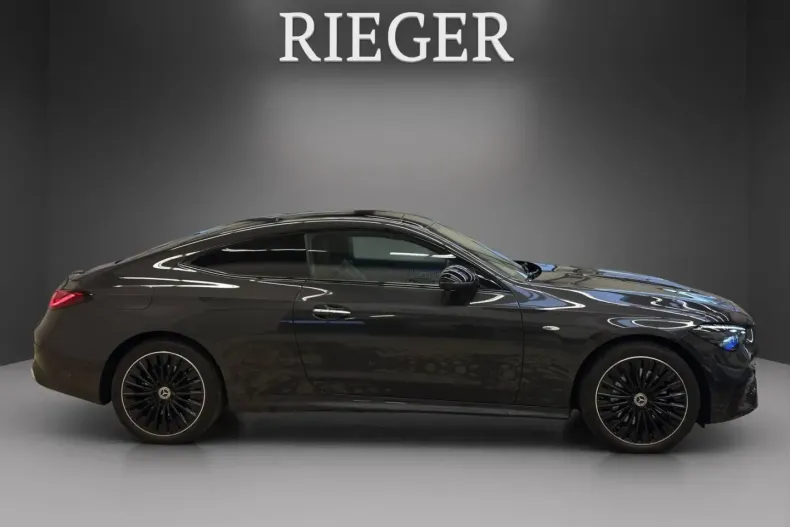 Mercedes-Benz CLE 300 (Clasa CLE) din 2024 cu 21.654 km - oferta MER187591 - foto 13