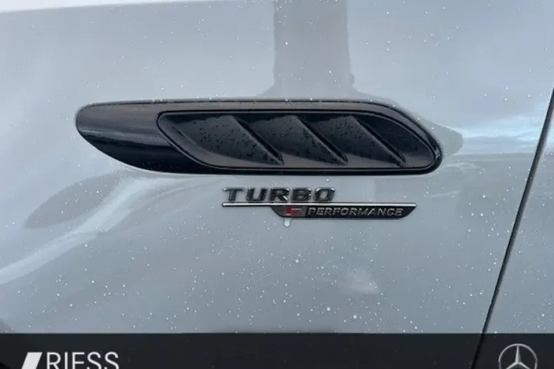 Mercedes-Benz C 63 AMG (Clasa C) din 2025 cu 3.319 km - oferta MER187593 - foto 5