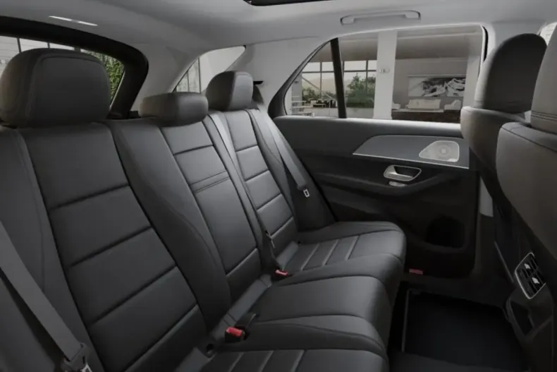 Mercedes-Benz GLE 350 (Clasa GLE) din 2025 cu 18.297 km - oferta MER187604 - foto 9