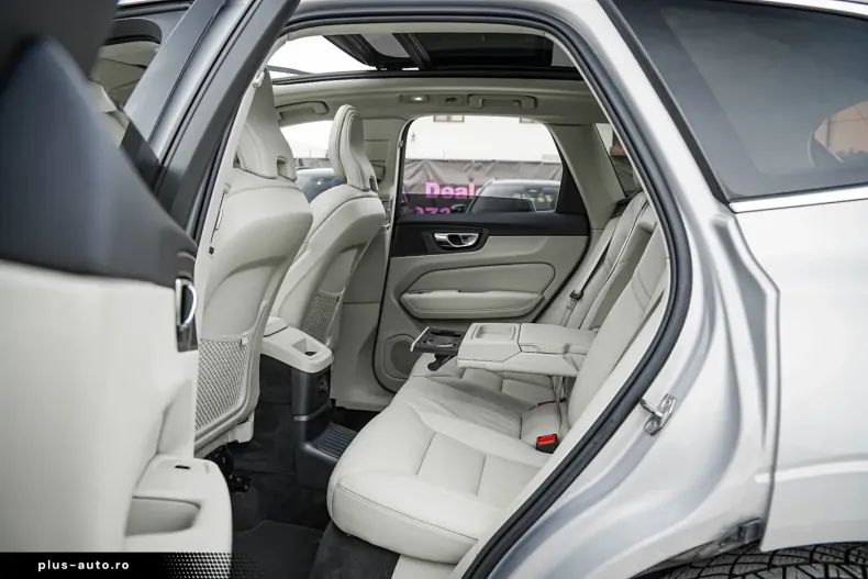 Volvo XC60 din 2021 cu 105.750 km - oferta VOL187606 - foto 21