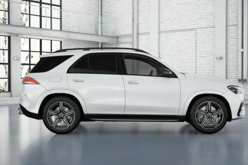 Mercedes-Benz GLE 350 (Clasa GLE) din 2025 cu 34.900 km - oferta MER187611 - foto 3