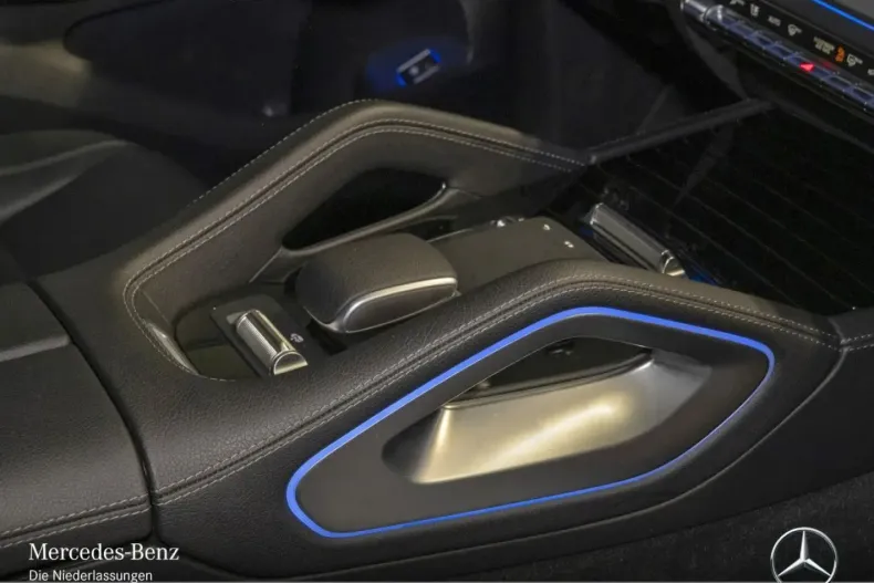 Mercedes-Benz GLE 300 (Clasa GLE) din 2025 cu 19.451 km - oferta MER187616 - foto 16