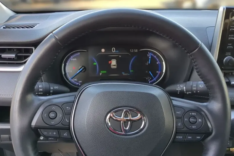 Toyota RAV4 din 2021 cu 55.321 km - oferta TOY187618 - foto 9
