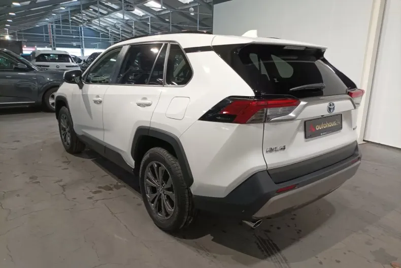 Toyota RAV4 din 2022 cu 46.119 km - oferta TOY187619 - foto 3