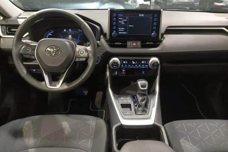 Toyota RAV4 din 2022 cu 46.119 km - oferta TOY187619 - foto 8