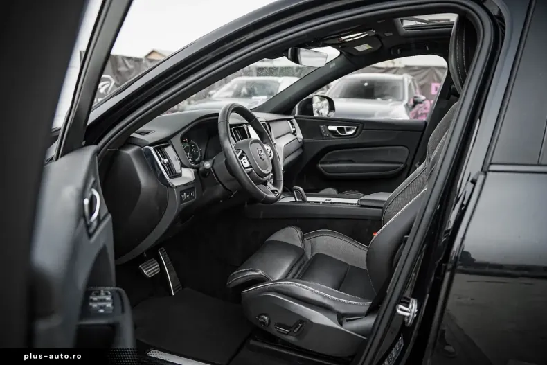 Volvo XC60 din 2022 cu 148.200 km - oferta VOL187620 - foto 11