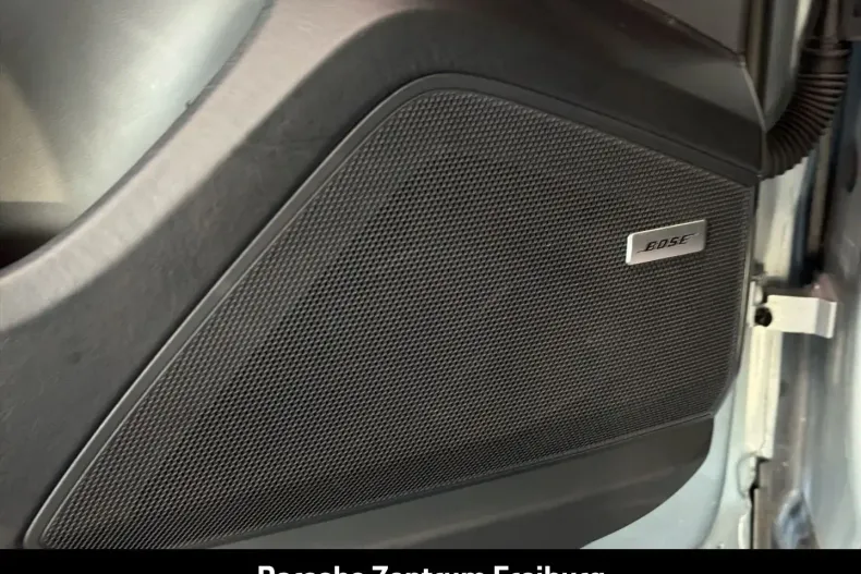 Porsche Cayenne din 2024 cu 24.200 km - oferta POR187621 - foto 16