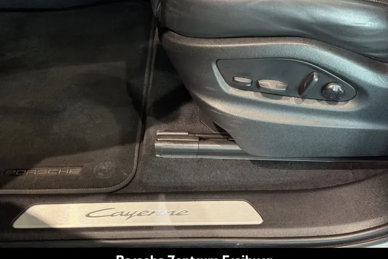 Porsche Cayenne din 2024 cu 24.200 km - oferta POR187621 - foto 17