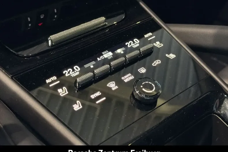 Porsche Cayenne din 2024 cu 24.200 km - oferta POR187621 - foto 22