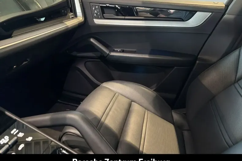 Porsche Cayenne din 2024 cu 24.200 km - oferta POR187621 - foto 23