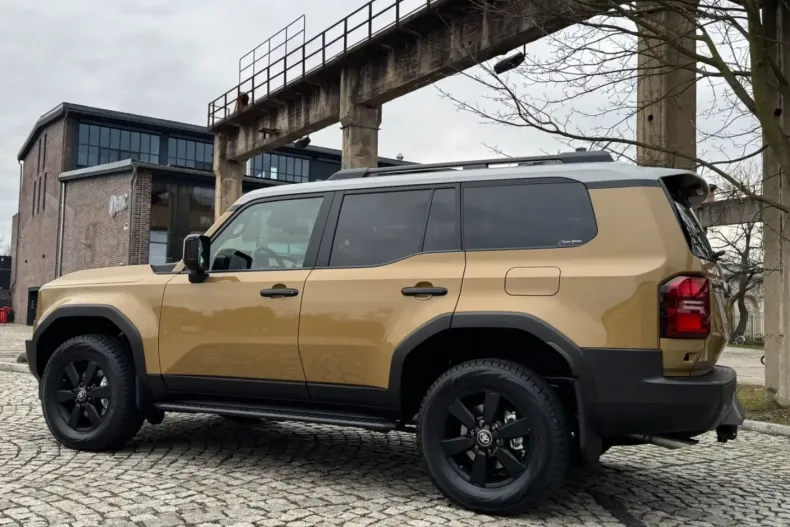 Toyota Land Cruiser din 2024 cu 50 km - oferta TOY187633 - foto 6