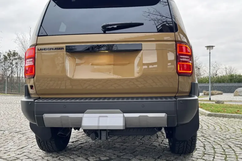 Toyota Land Cruiser din 2024 cu 50 km - oferta TOY187633 - foto 7