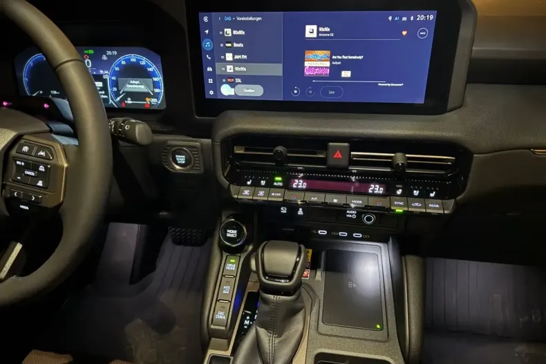 Toyota Land Cruiser din 2024 cu 50 km - oferta TOY187633 - foto 21