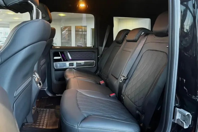 Mercedes-Benz G 63 AMG (Clasa G) din 2024 cu 21.000 km - oferta MER187634 - foto 14