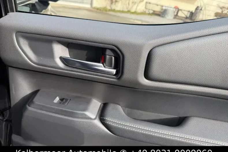 Toyota Land Cruiser din 2025 cu 29.990 km - oferta TOY187635 - foto 13