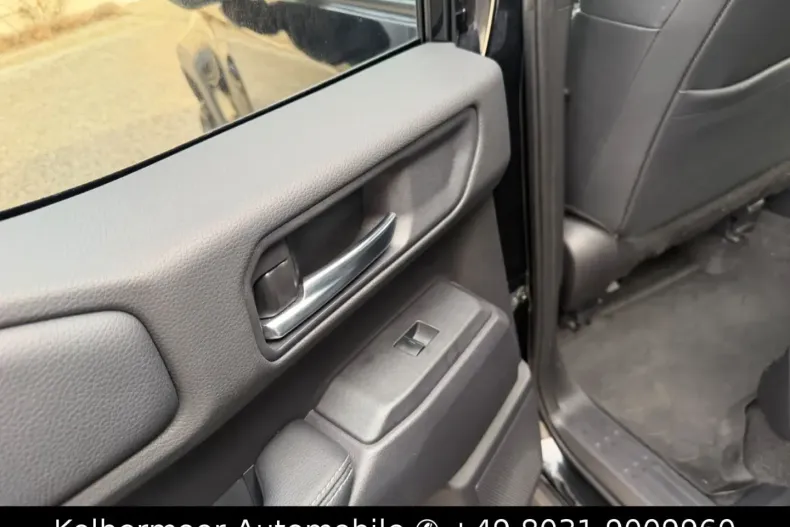 Toyota Land Cruiser din 2025 cu 29.990 km - oferta TOY187635 - foto 16