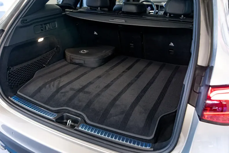 Mercedes-Benz GLC 300 (Clasa GLC) din 2023 cu 55.500 km - oferta MER187636 - foto 20