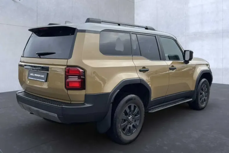 Toyota Land Cruiser din 2024 cu 8.000 km - oferta TOY187638 - foto 4