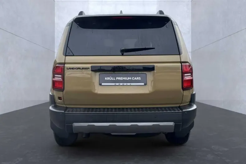 Toyota Land Cruiser din 2024 cu 8.000 km - oferta TOY187638 - foto 6