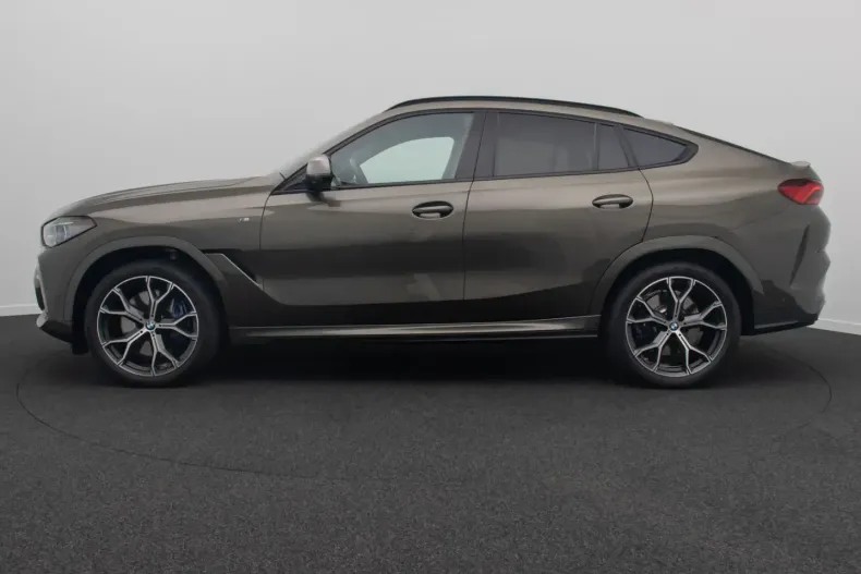 BMW X6 M50 (Seria X) din 2022 cu 74.286 km - oferta BMW187647 - foto 10