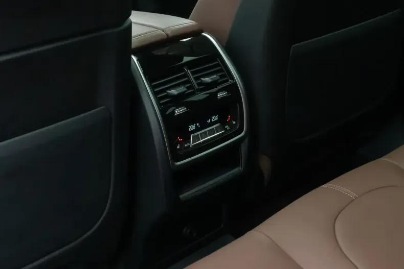 BMW X6 M50 (Seria X) din 2022 cu 74.286 km - oferta BMW187647 - foto 27