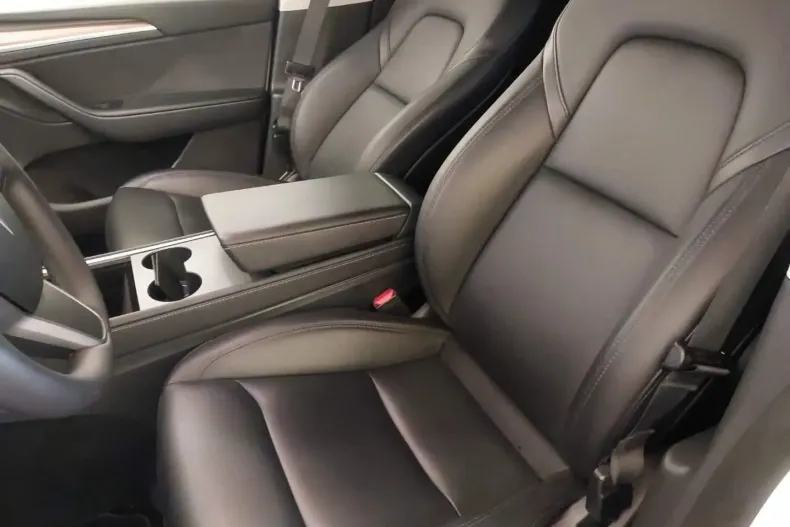 Tesla Model 3 din 2022 cu 53.900 km - oferta TES187649 - foto 6