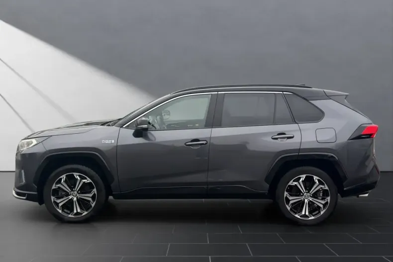 Toyota RAV4 din 2022 cu 50.285 km - oferta TOY187653 - foto 2