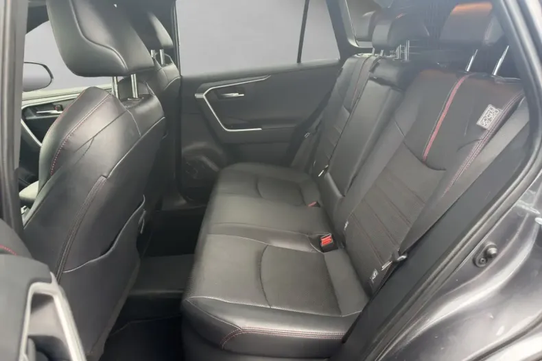 Toyota RAV4 din 2022 cu 50.285 km - oferta TOY187653 - foto 16