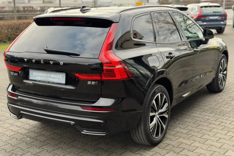 Volvo XC60 din 2023 cu 78.800 km - oferta VOL187657 - foto 5