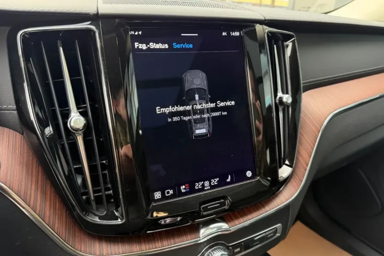 Volvo XC60 din 2023 cu 78.800 km - oferta VOL187657 - foto 13