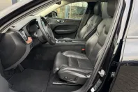 Volvo XC60 din 2023 cu 78.800 km - oferta VOL187657 - foto 16