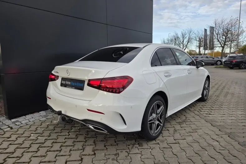 Mercedes-Benz A 250 (Clasa A) din 2024 cu 19.000 km - oferta MER187665 - foto 5